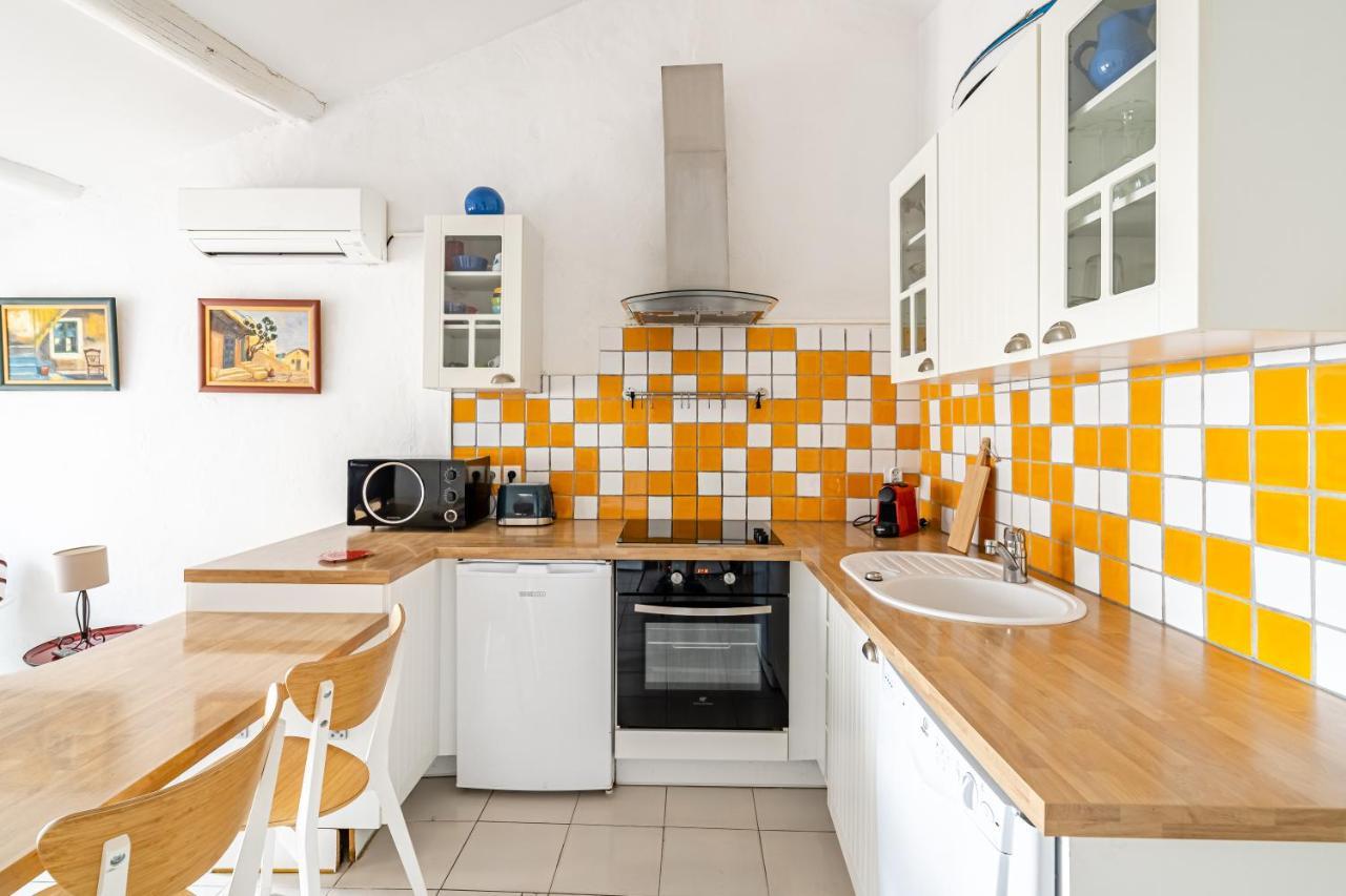 Le Clocher par Dodo-a-Cassis Exterior foto