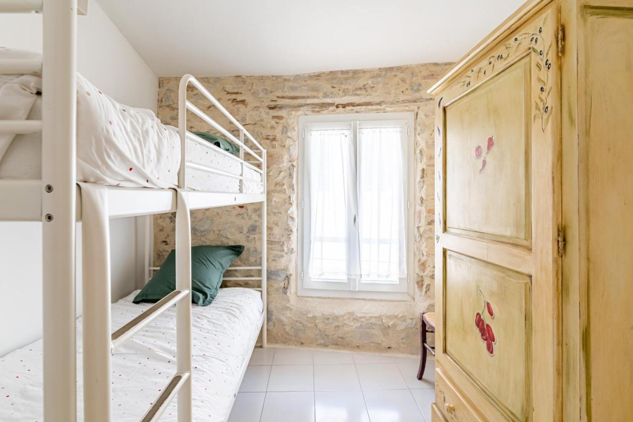 Le Clocher par Dodo-a-Cassis Exterior foto